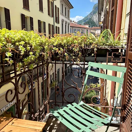 Via Roma * Lecco